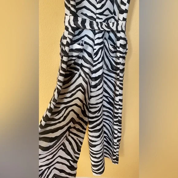 NWOT Banana Republic Printed Jumpsuit - Picture 3 of 7